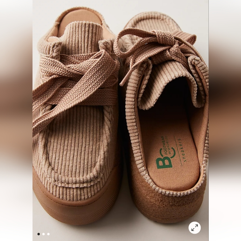 Free People Volo Platform Corduroy Mules Size 7.5